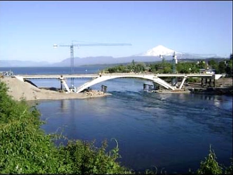 Puente Rodrigo de Bastidas
