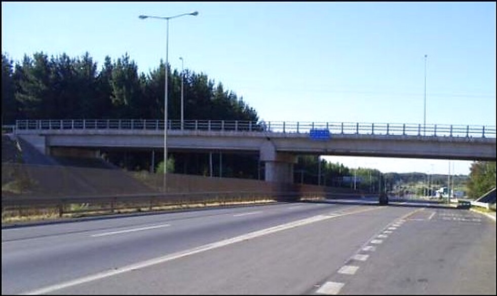 Paso a desnivel Enlace Munilque